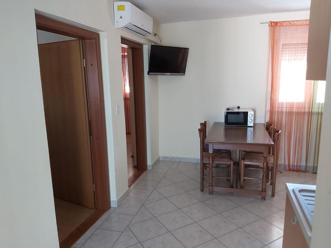 Apartments Elvir Nin Extérieur photo