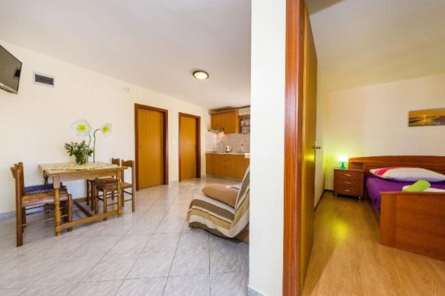 Apartments Elvir Nin Extérieur photo
